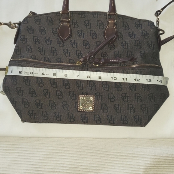 Handbag 🥳 - Picture 12 of 16